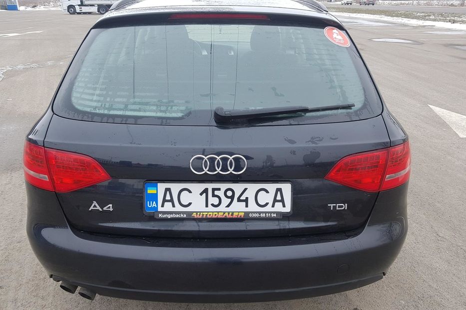 Продам Audi A4 Avant B8 2010 года в Луцке