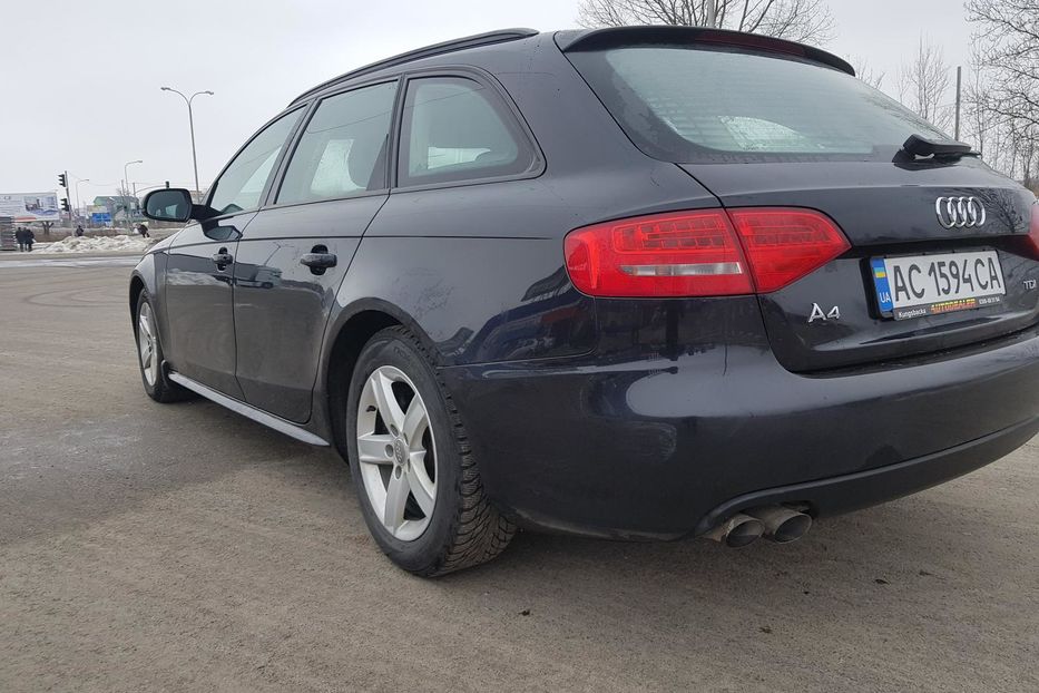 Продам Audi A4 Avant B8 2010 года в Луцке