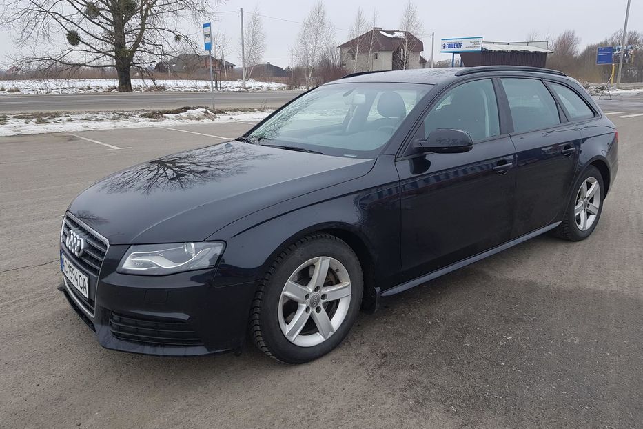 Продам Audi A4 Avant B8 2010 года в Луцке