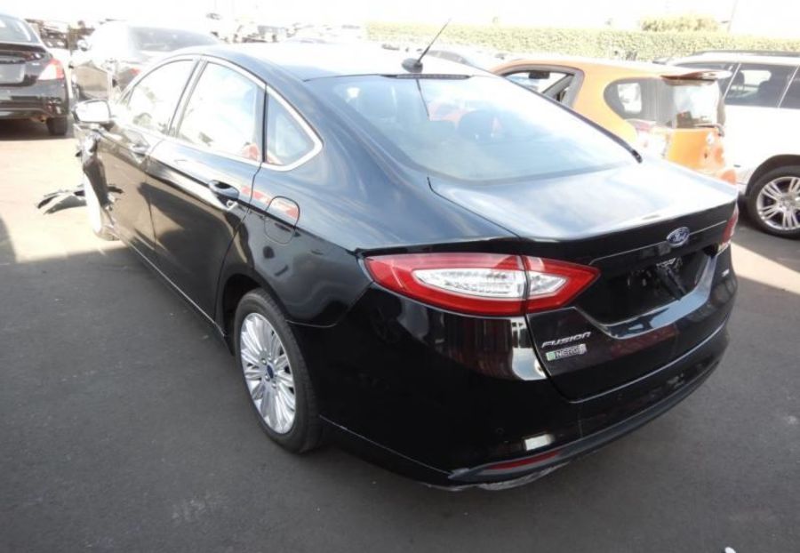 Продам Ford Fusion SE 2016 года в Харькове