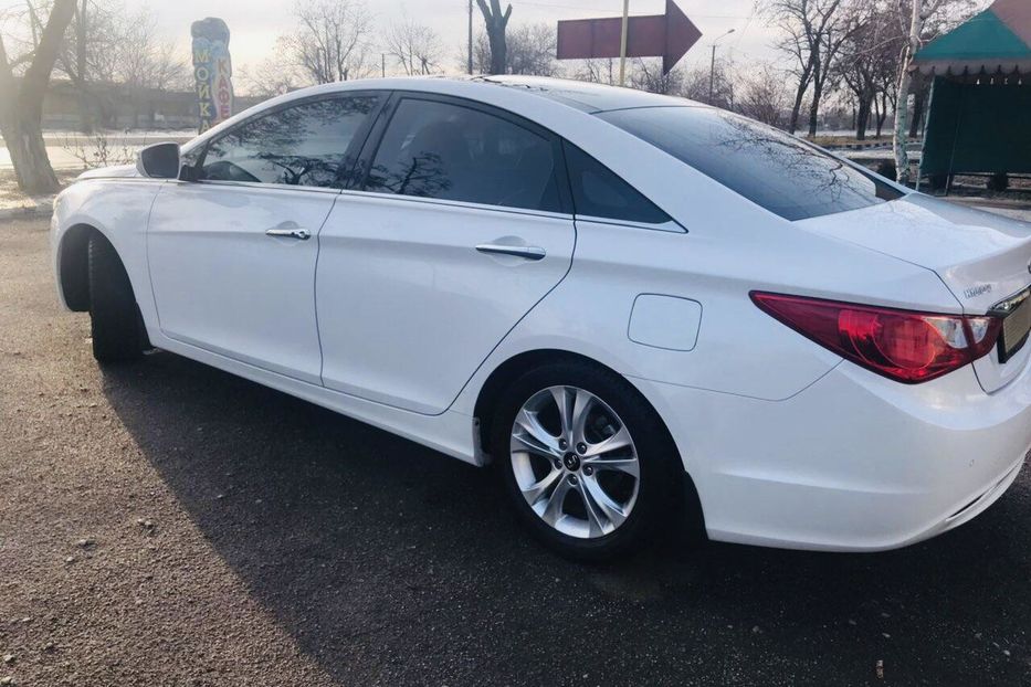 Продам Hyundai Sonata 2011 года в г. Никополь, Днепропетровская область