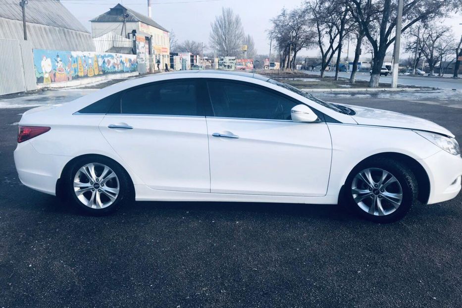 Продам Hyundai Sonata 2011 года в г. Никополь, Днепропетровская область