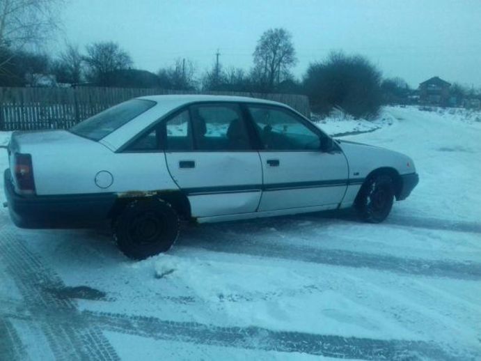 Продам Opel Omega газ/бензин 1987 года в Киеве