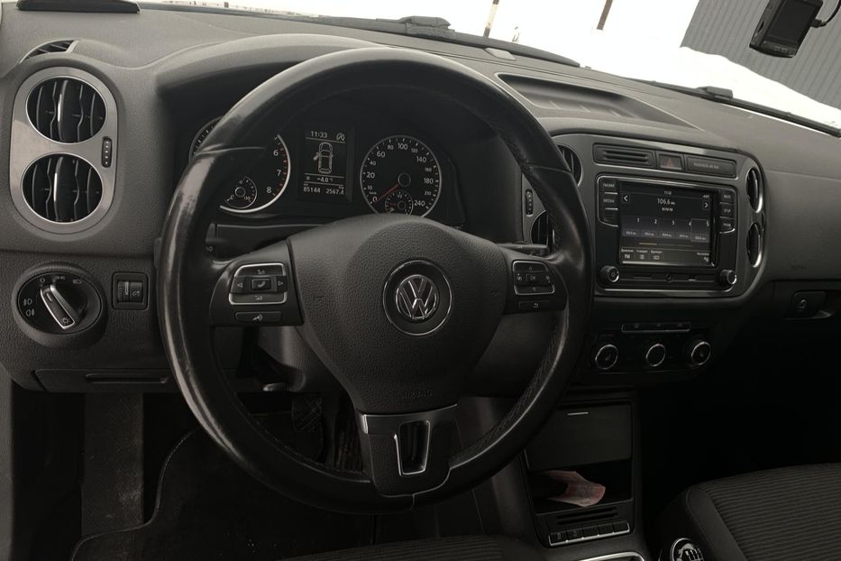 Продам Volkswagen Tiguan 2013 года в Черновцах