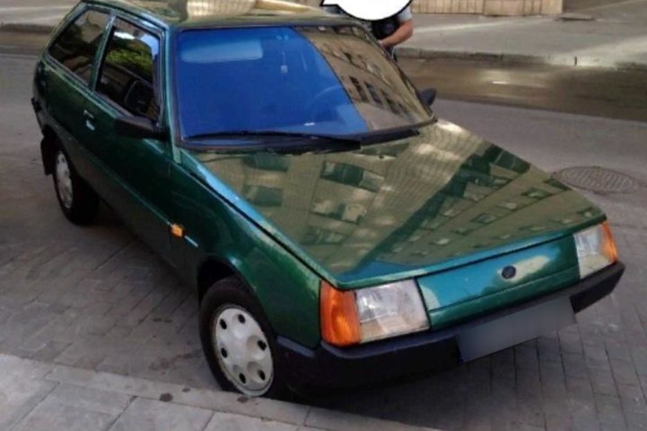 Продам ЗАЗ 1102 Таврия 2001 года в г. Гадяч, Полтавская область