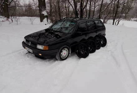 Продам Volkswagen Passat B3 1993 года в Киеве