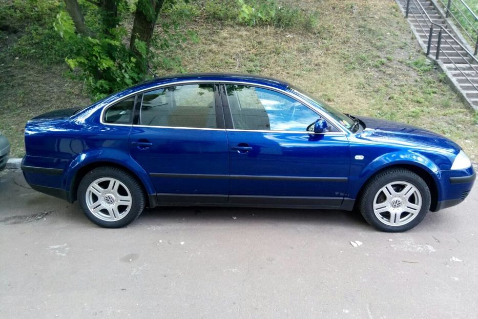 Продам Volkswagen Passat B5 2002 года в Киеве