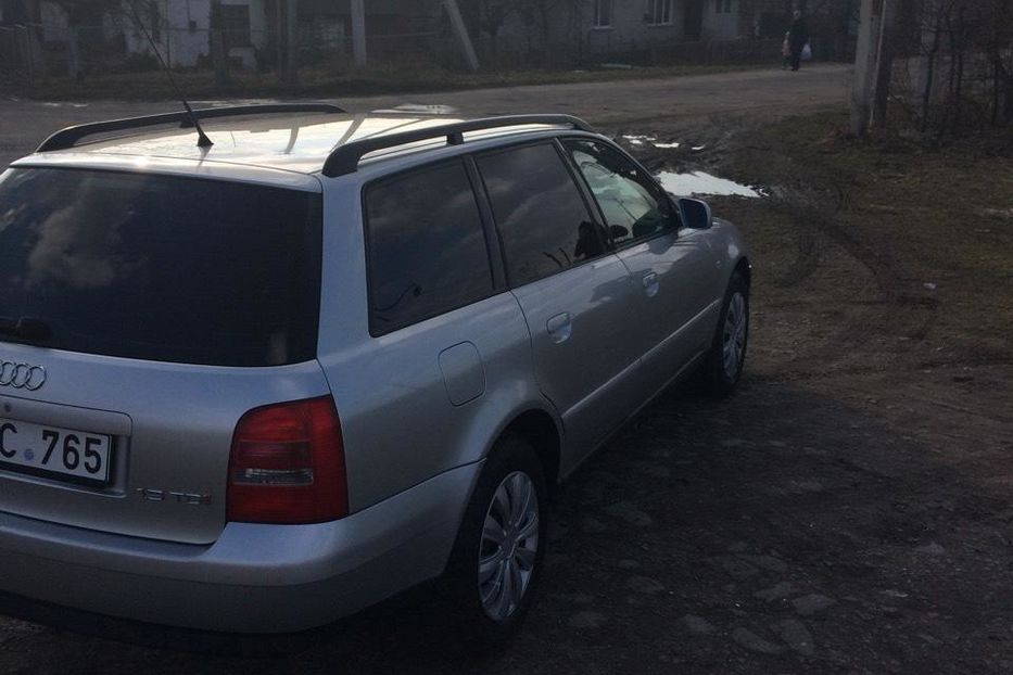 Продам Audi A4 2000 года в Харькове