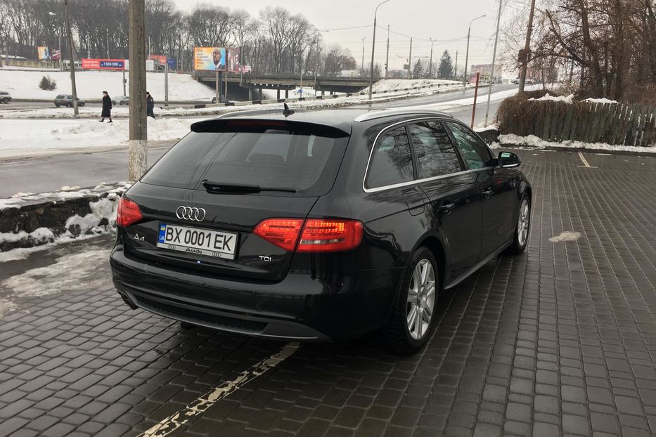 Продам Audi A4 S-line 2011 года в Хмельницком