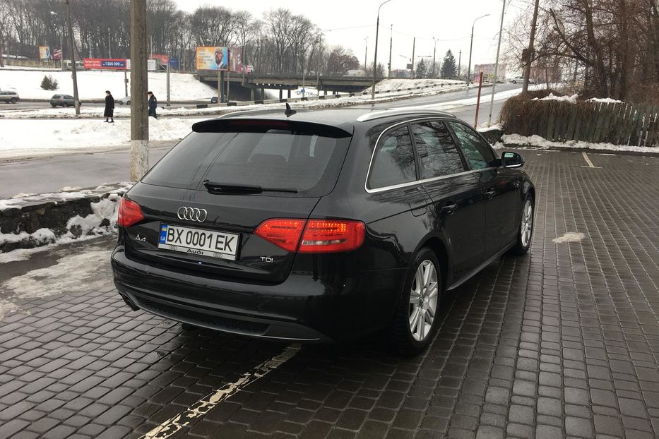 Продам Audi A4 S-line 2011 года в Хмельницком