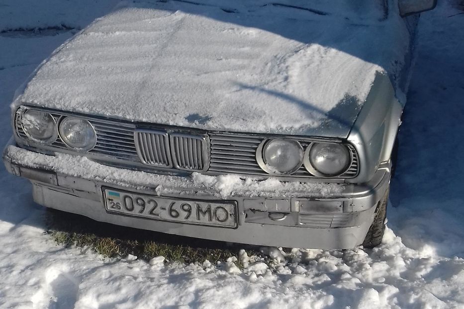 Продам BMW 318 1986 года в Ивано-Франковске