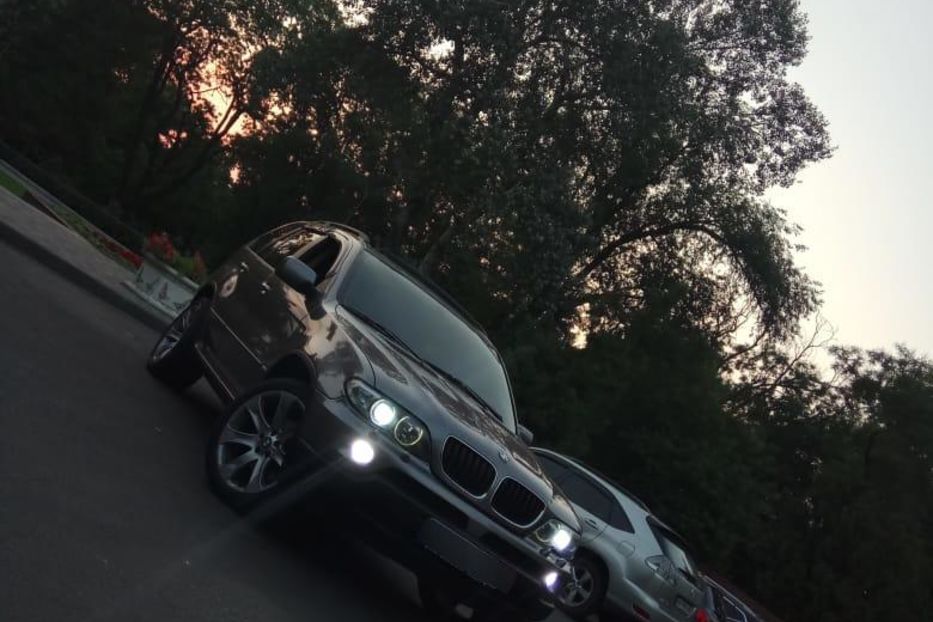 Продам BMW X5 2005 года в Одессе