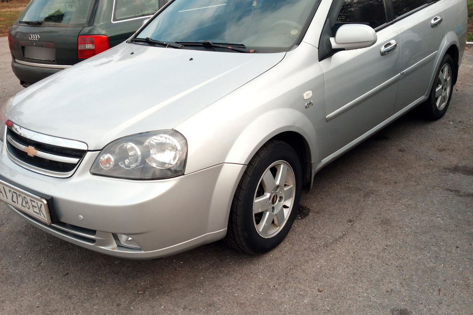 Продам Chevrolet Lacetti Универсал 2005 года в Киеве