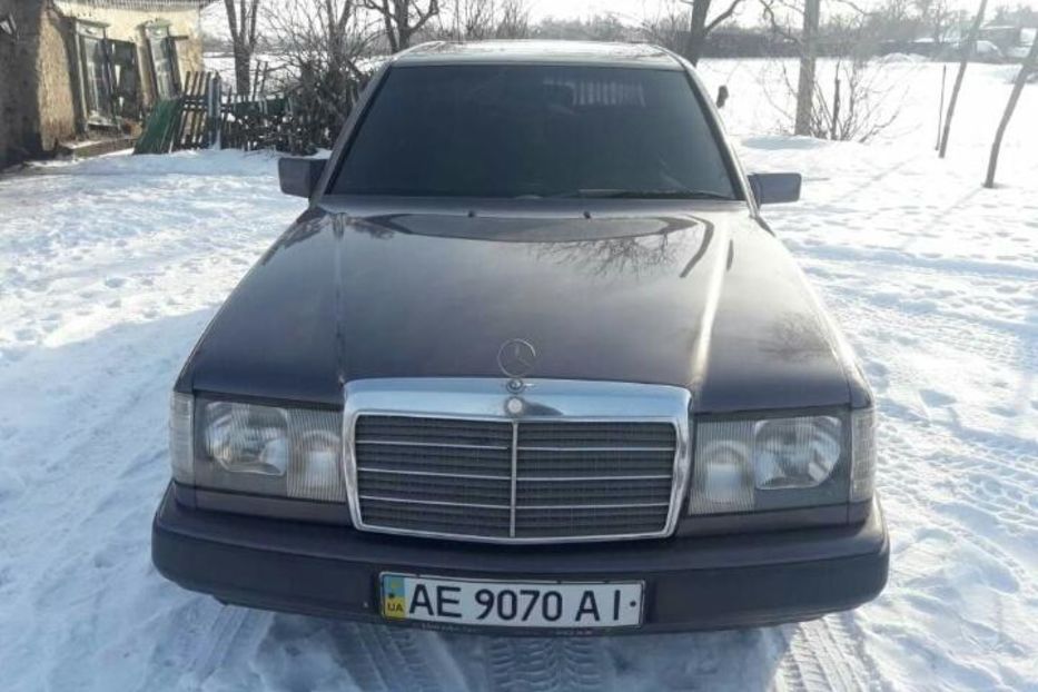Продам Mercedes-Benz 230 1992 года в Днепре