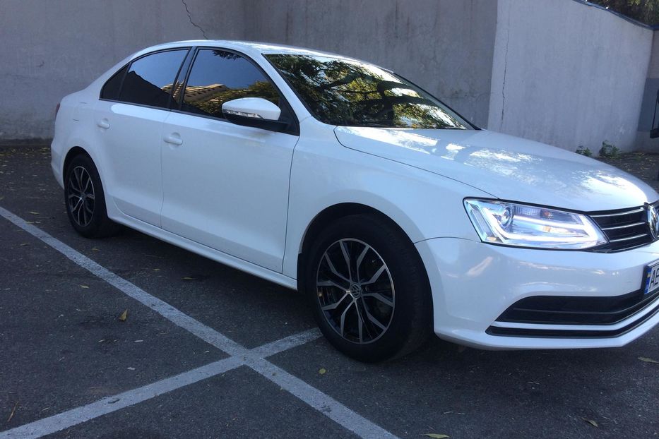 Продам Volkswagen Jetta 2016 года в Днепре