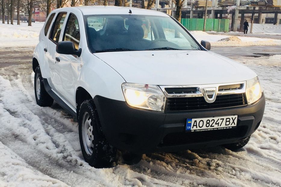 Продам Dacia Duster 1.6 бензин кінець 2011 року 2011 года в Ужгороде