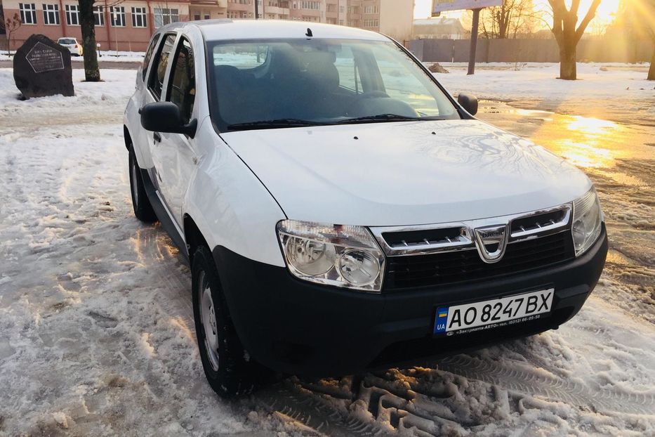 Продам Dacia Duster 1.6 бензин кінець 2011 року 2011 года в Ужгороде