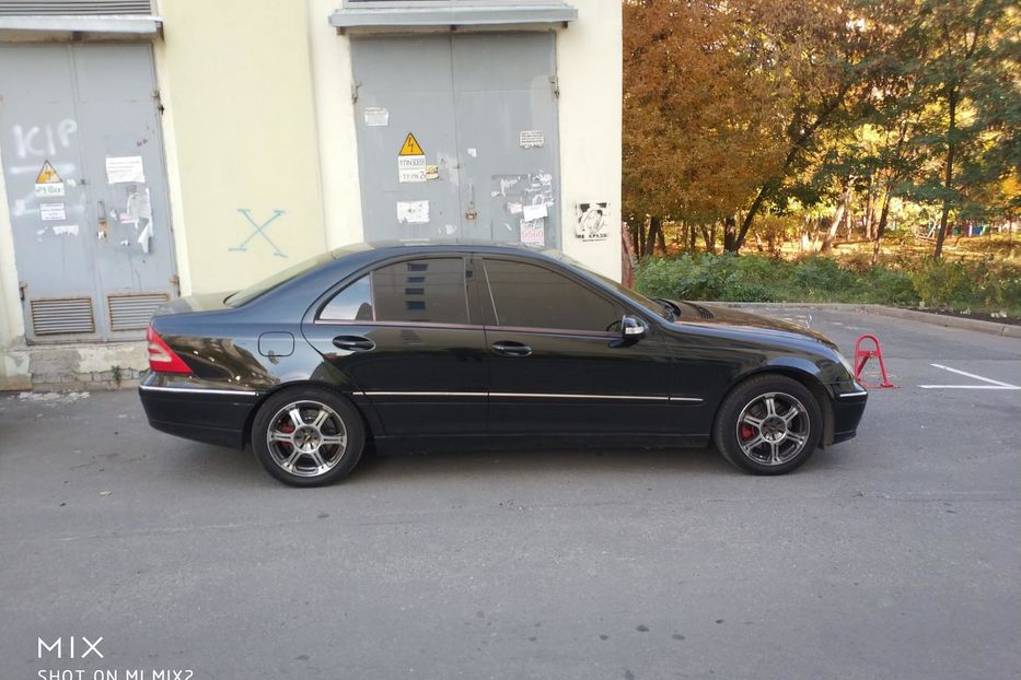 Продам Mercedes-Benz C-Class c320 2000 года в Харькове