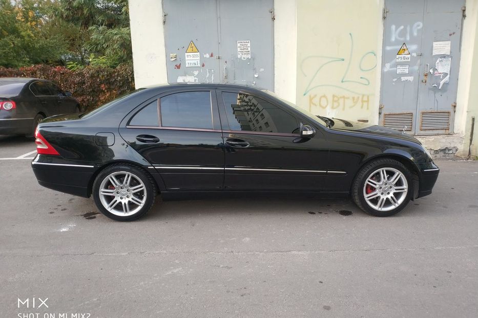 Продам Mercedes-Benz C-Class c320 2000 года в Харькове
