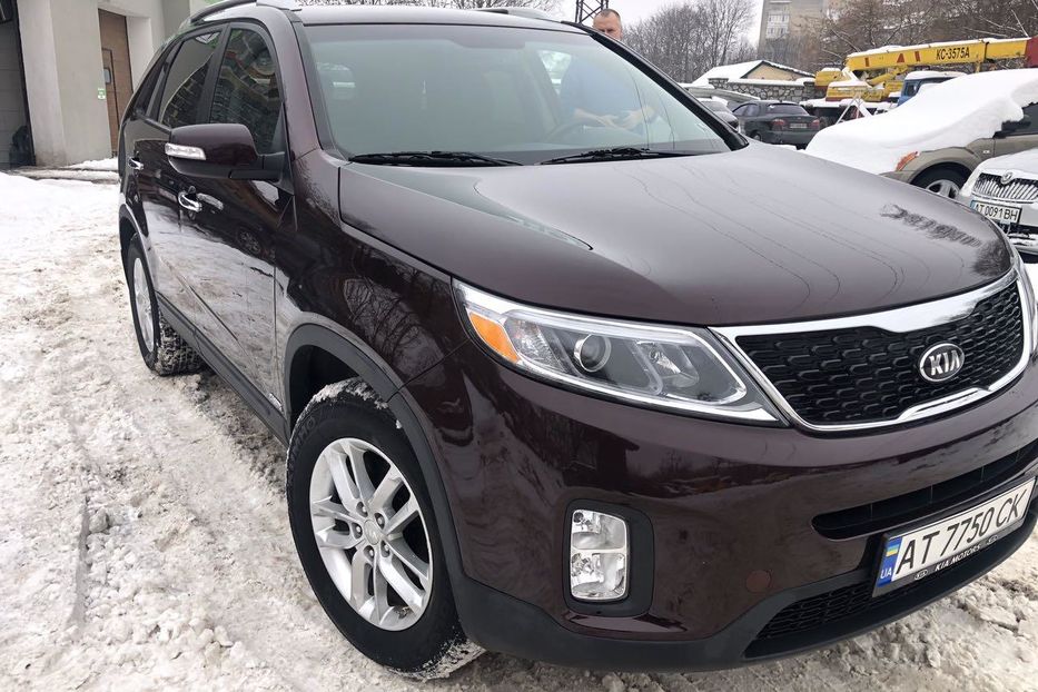 Продам Kia Sorento LX 2014 года в Ивано-Франковске