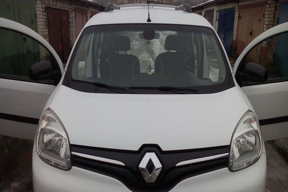 Продам Renault Kangoo пасс. 2013 года в Житомире