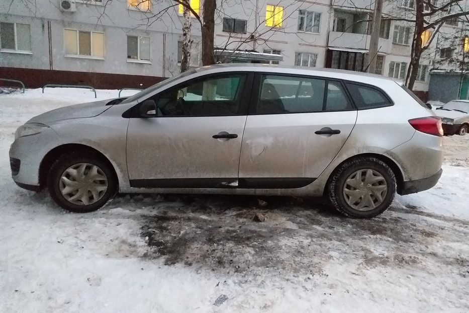 Продам Renault Megane 2013 года в Харькове