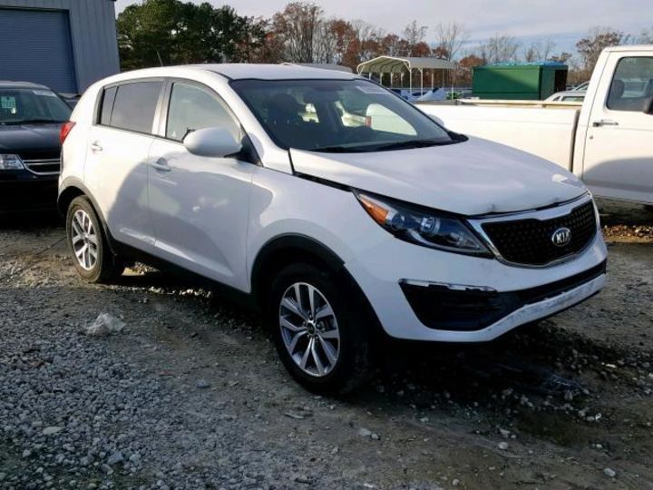 Продам Kia Sportage 2015 года в Харькове