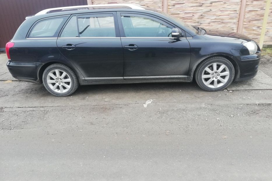 Продам Toyota Avensis 2006 года в Запорожье