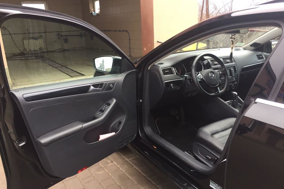 Продам Volkswagen Jetta SEL TSI 2015 года в Одессе