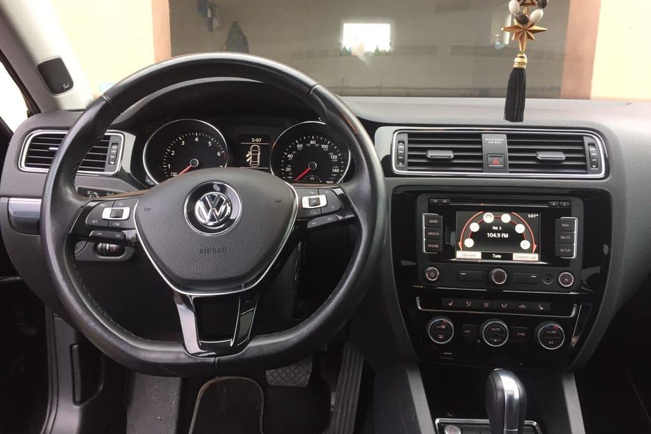 Продам Volkswagen Jetta SEL TSI 2015 года в Одессе