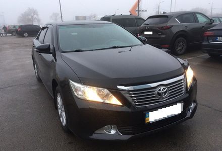 Продам Toyota Camry 50 2014 года в Киеве