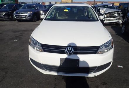 Продам Volkswagen Jetta 2013 года в Харькове