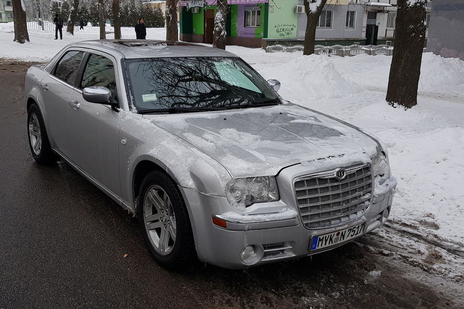 Продам Chrysler 300 C 2008 года в г. Днепровское, Днепропетровская область
