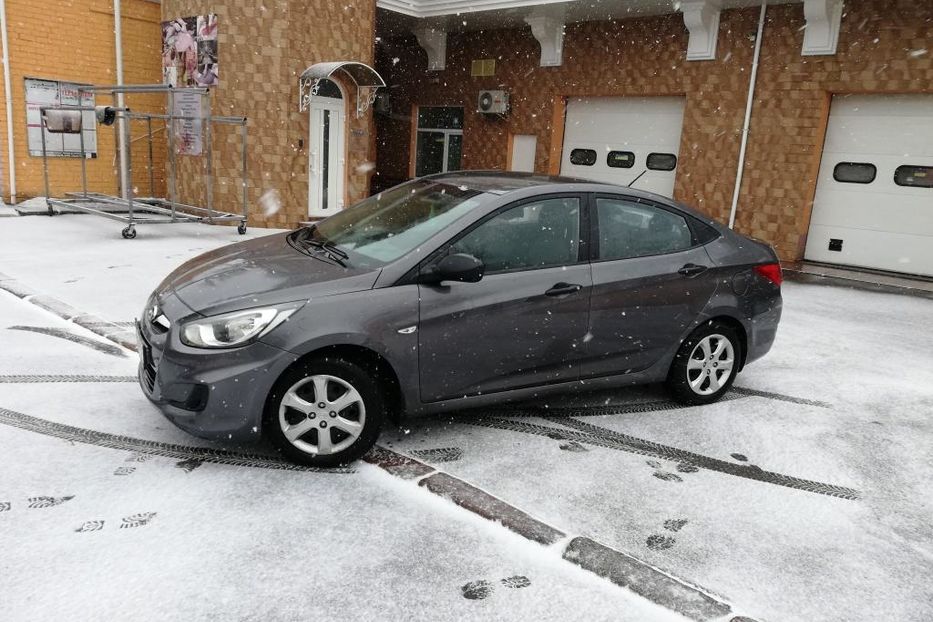 Продам Hyundai Accent  2013 года в Николаеве