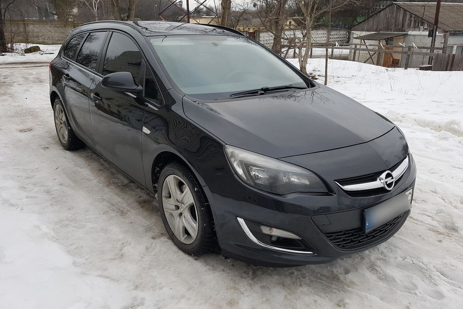 Продам Opel Astra J 2014 года в Львове