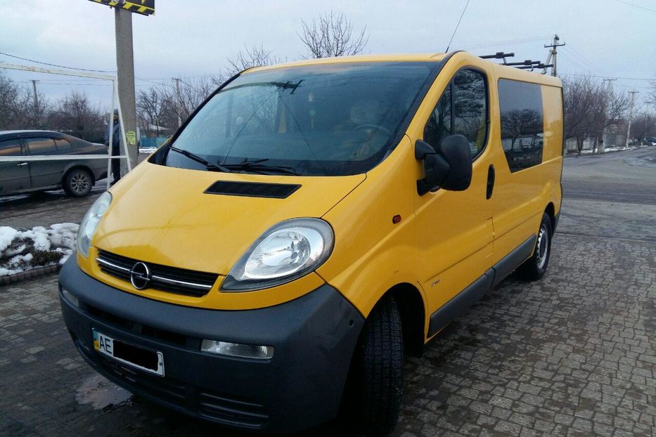 Продам Opel Vivaro груз. 2004 года в г. Геническ, Херсонская область