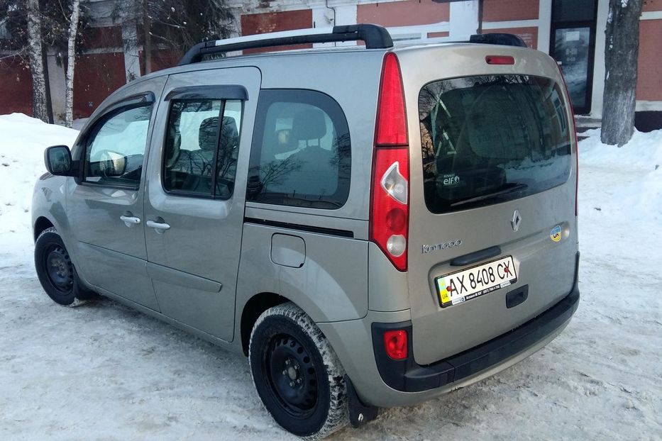 Продам Renault Kangoo пасс. Газ/Бензин 1.6 2011 года в Полтаве