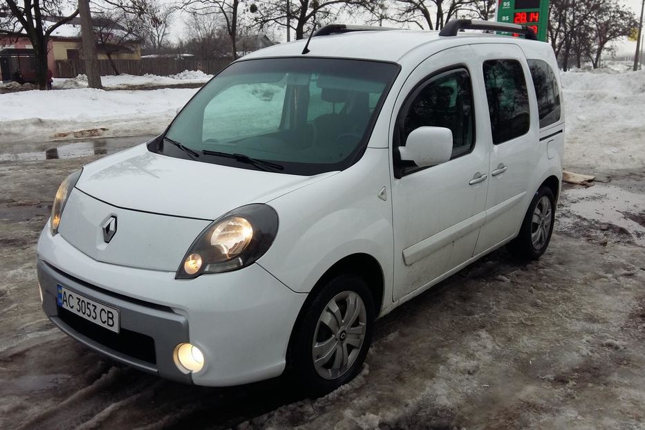 Продам Renault Kangoo пасс. LUX 1.5 2011 года в Полтаве