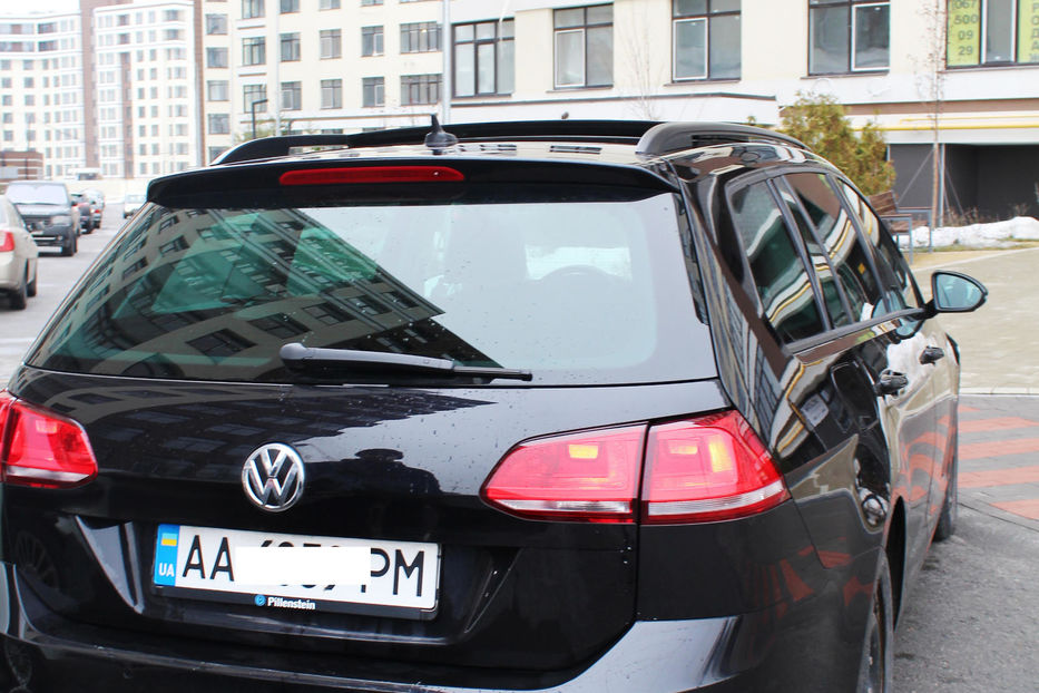 Продам Volkswagen Golf VII 2014 года в Киеве