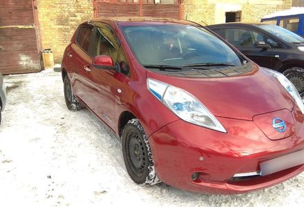 Продам Nissan Leaf S 2015 года в Киеве