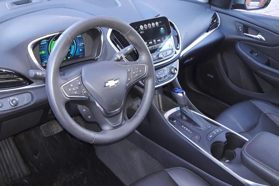 Продам Chevrolet Volt плагин гибрид 2 2016 года в Одессе