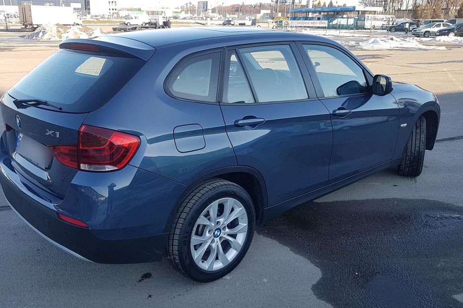 Продам BMW X1 2012 года в Львове