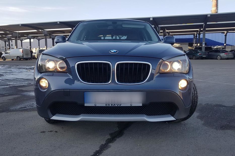 Продам BMW X1 2012 года в Львове