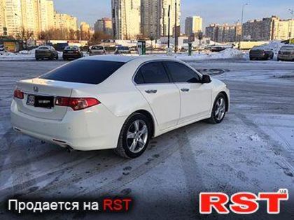 Продам Honda Accord 2011 года в Киеве