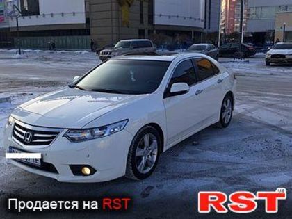 Продам Honda Accord 2011 года в Киеве