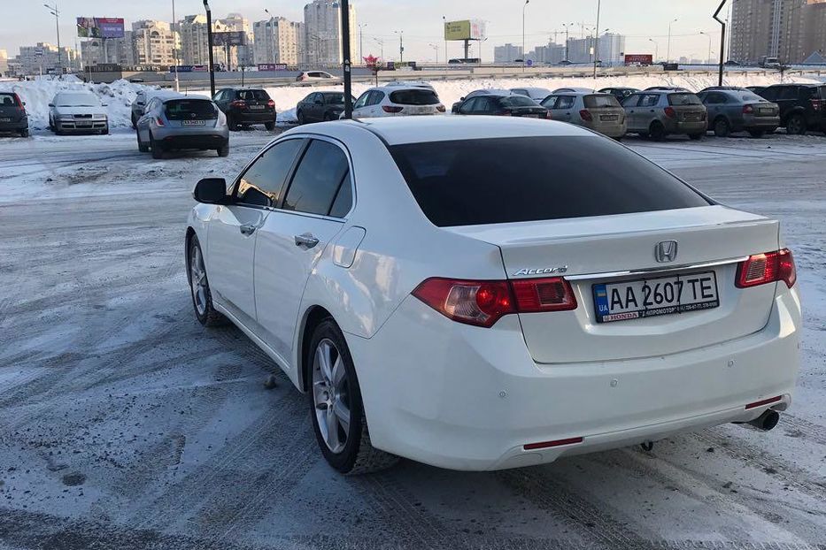 Продам Honda Accord 2011 года в Киеве