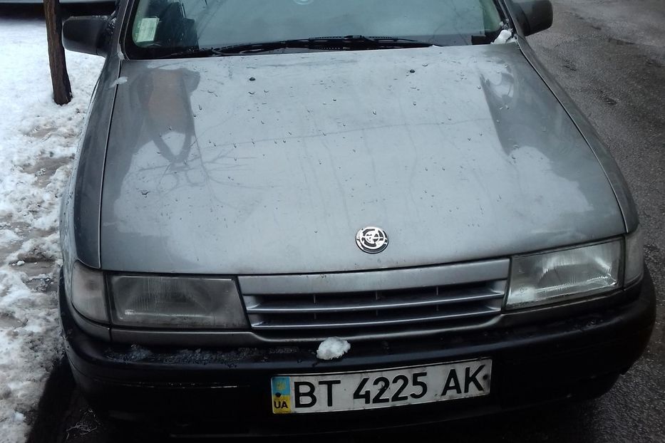 Продам Opel Vectra A Хечбек 1990 года в Киеве