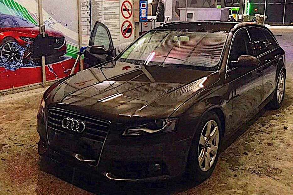 Продам Audi A4 2010 года в Черновцах