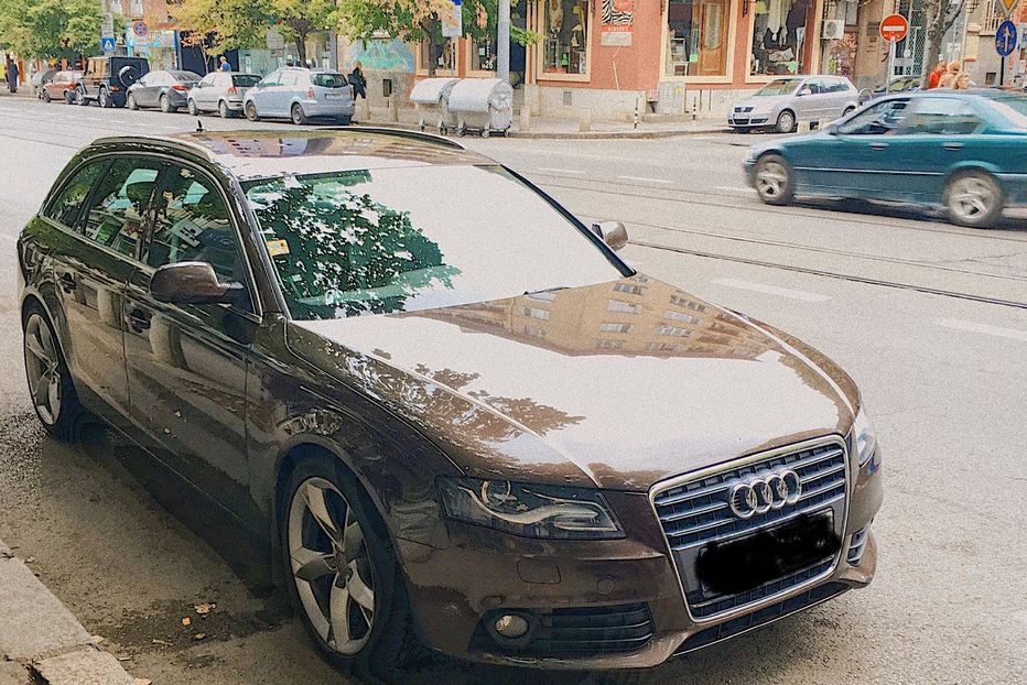 Продам Audi A4 2010 года в Черновцах