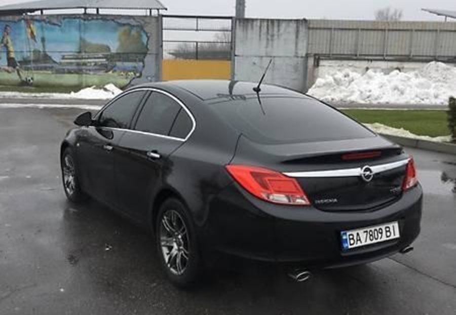 Продам Opel Insignia 2010 года в г. Александрия, Кировоградская область